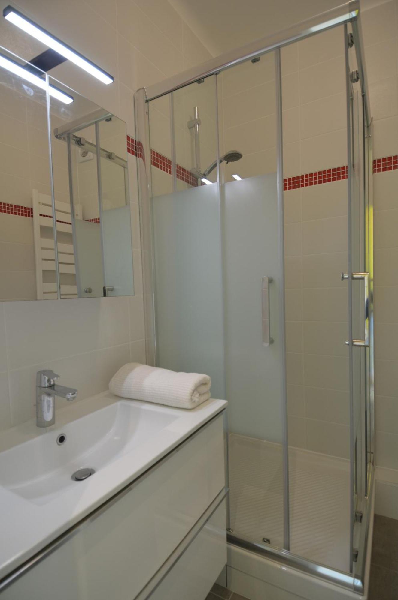 Nereides - Appartement 4 Personnes Avec Vue Mer Exceptionnelle A Villefranche-Sur-Mer Exteriör bild